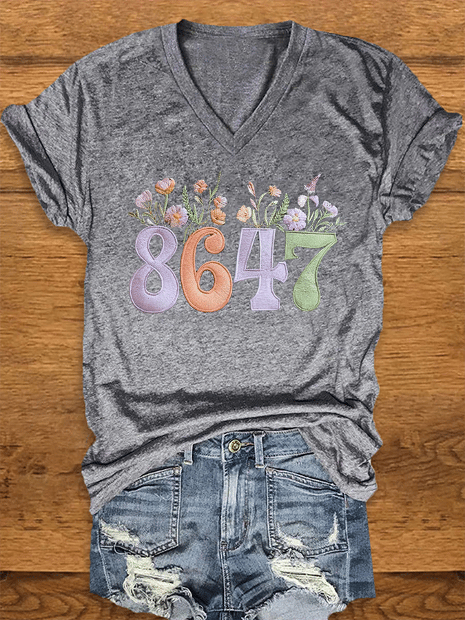 🔥Buy 3 Get 15% Off🔥Women's 8647 Floral Print T-Shirt