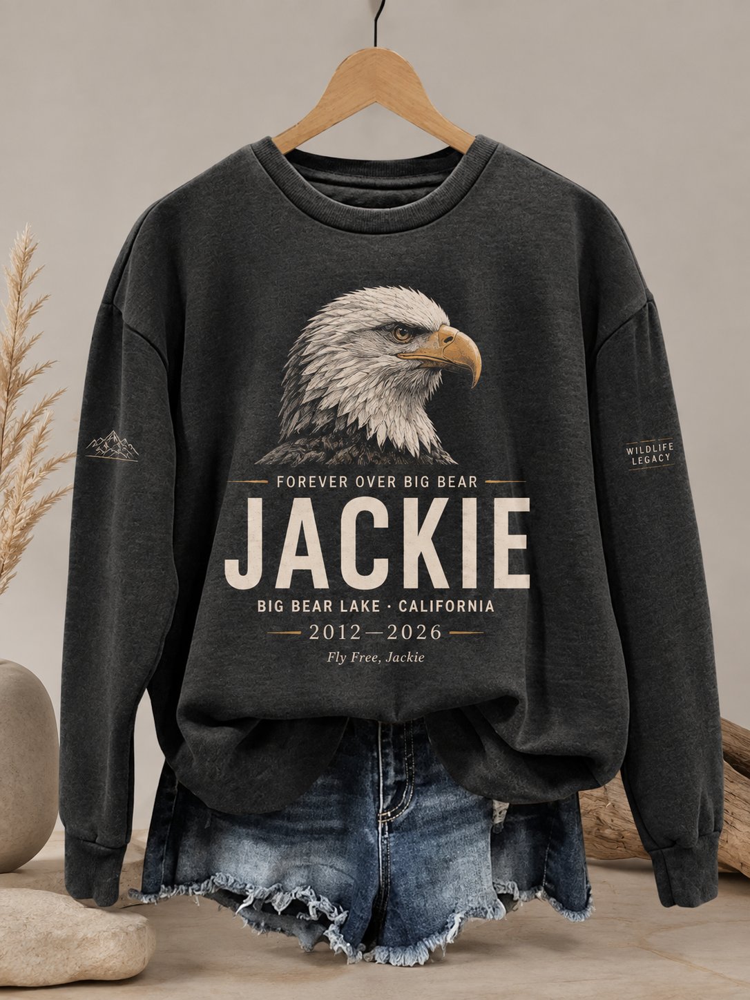 Women'S Forever Over Big Bear, Fly Free Jackie Print Sweatshirt